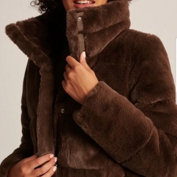 ABERCROMBIE & FITCH | Brown Faux Fur Quilted Puffer Funnel Neck Jacket | Size S - Picture 3 of 16